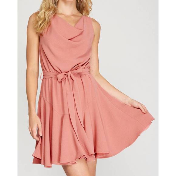 SHE + SKY Dresses & Skirts - NEW SHE + SKY sleeveless cowl neck flounce woven dress with sash in dusty rose